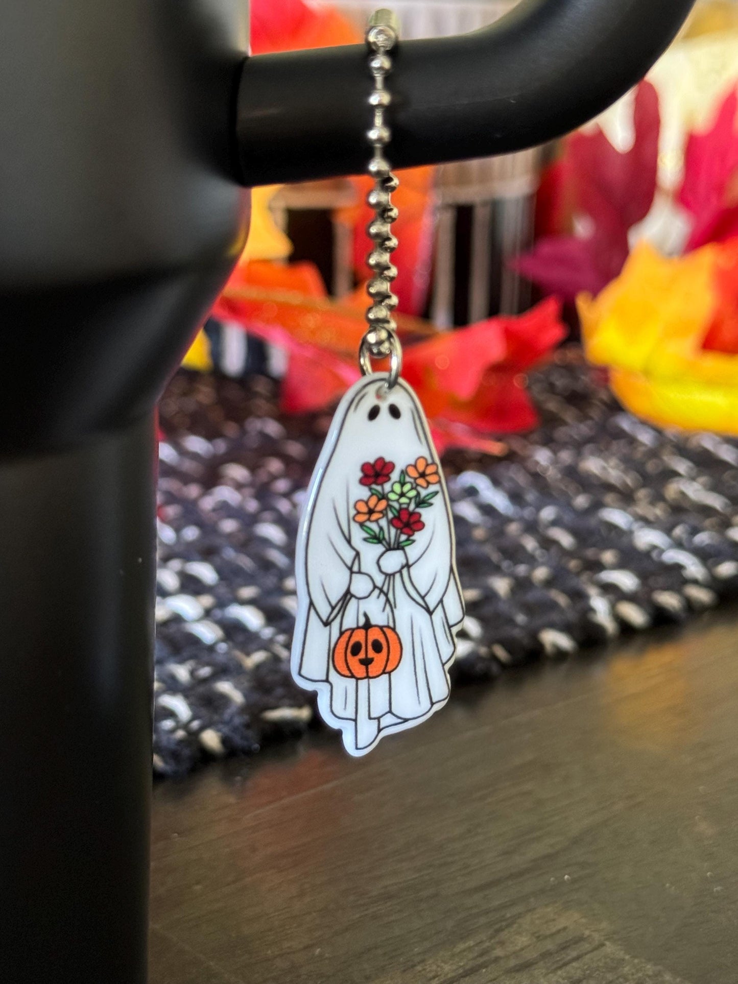 Ghost & Florals | Charm