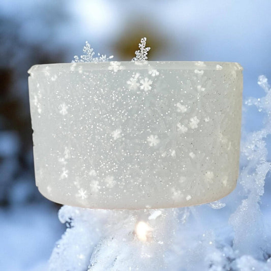 Clear Snowflakes on Snowflakes | Snowflake Silicone Boot Stanley/Simple Modern/Brumate/Hydrojug